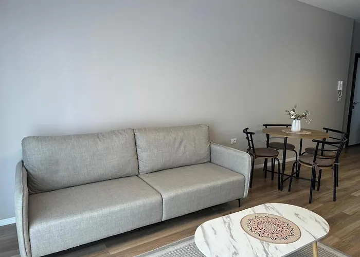 Appartement Olivia House Yzberishti